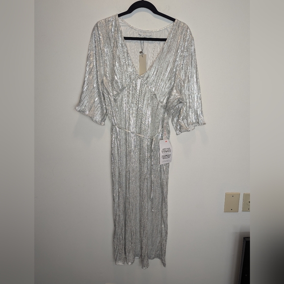 Never Fully Dressed Women's Silver Plisse Midi Dress XXL NWT Maximalist Chic - Picture 6 of 16